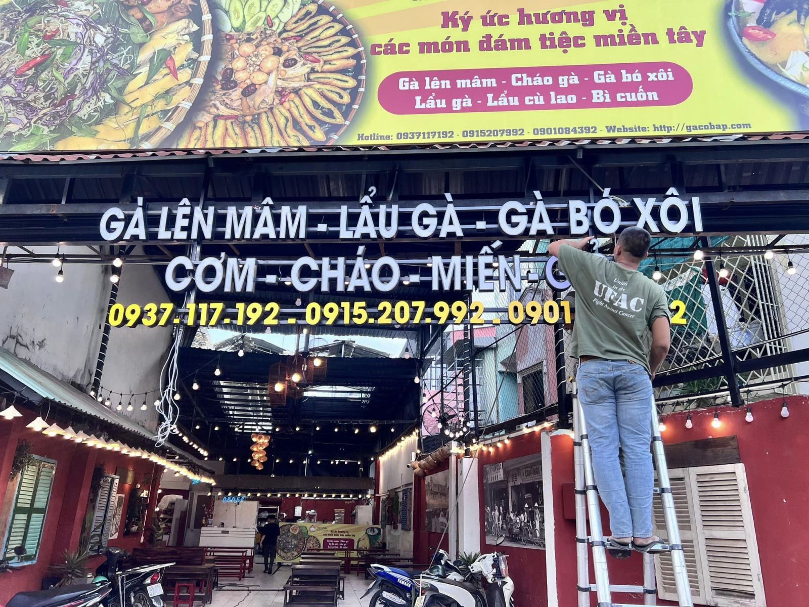 Thiết kế bảng hiệu cho quán ăn tại Bình Dương