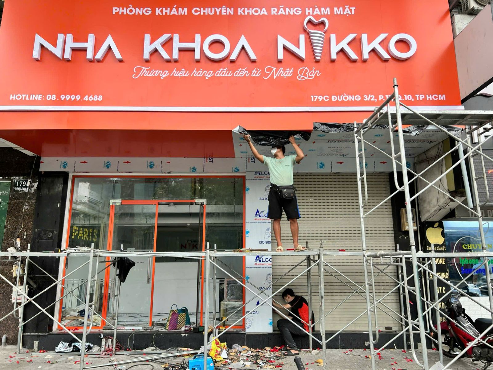 làm bảng hiệu giá rẻ tphcm