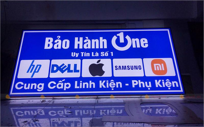 mặt dựng alu đèn led