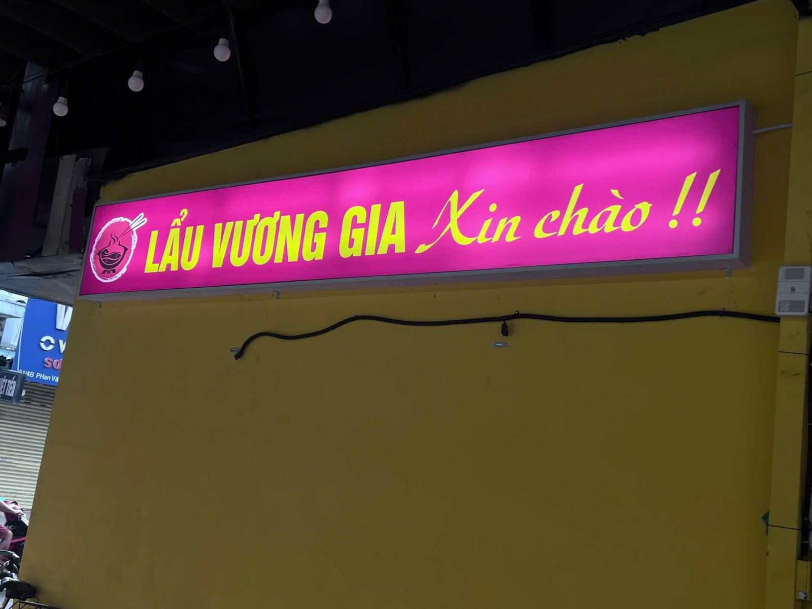 Làm bảng hiệu quận 7 2